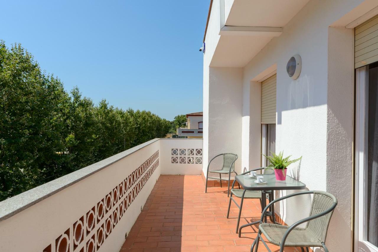 Empuriabrava Apartaments Nº6 Экстерьер фото